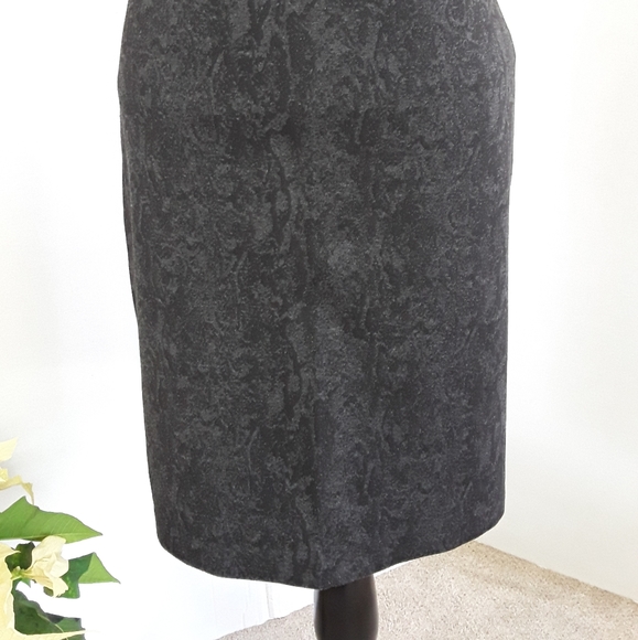 NWOT NICOLE MILLER NEW YORK BLACK/GRAY SHORT PENCEL SKIRT SZ L - Picture 2 of 7